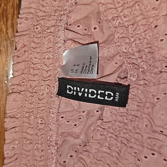 NWOT tops from H&M cropped eyelet pink top, green floral wrap blouse size 8 - Picture 7 of 7